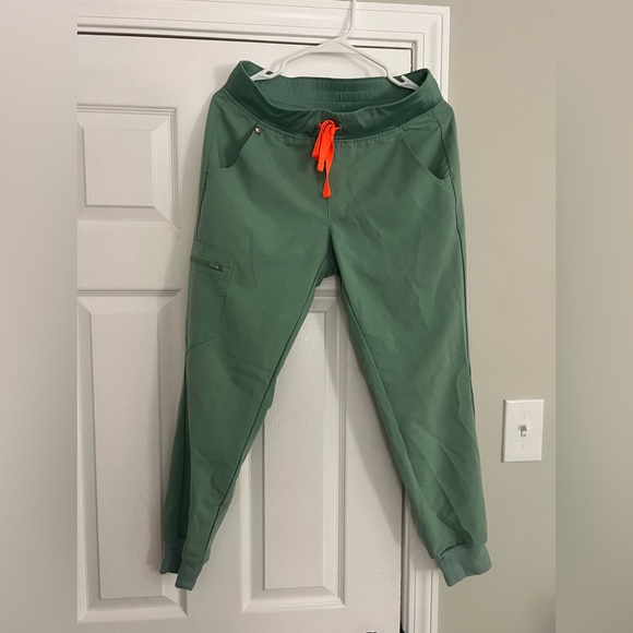 Figs XSP Jade Zamora joggers - Picture 1 of 3